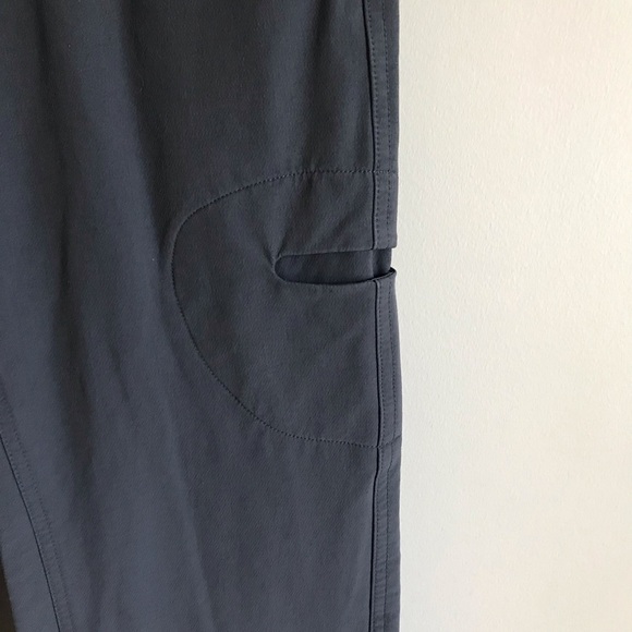 Rare Lululemon Carry All Pant Bootcut Softshell Hiking Trail Grey Size 10 - Picture 6 of 11